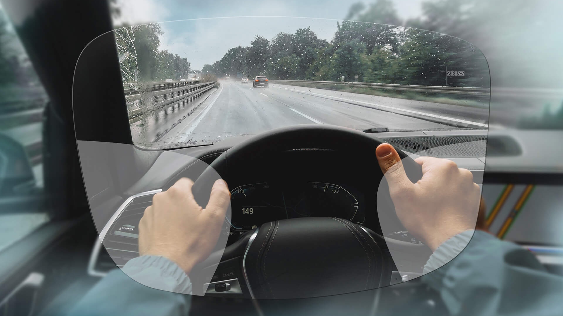 Vizualizácia progresívnych šošoviek ZEISS DriveSafe Obrázok zobrazuje pohľad cez šošovky. 